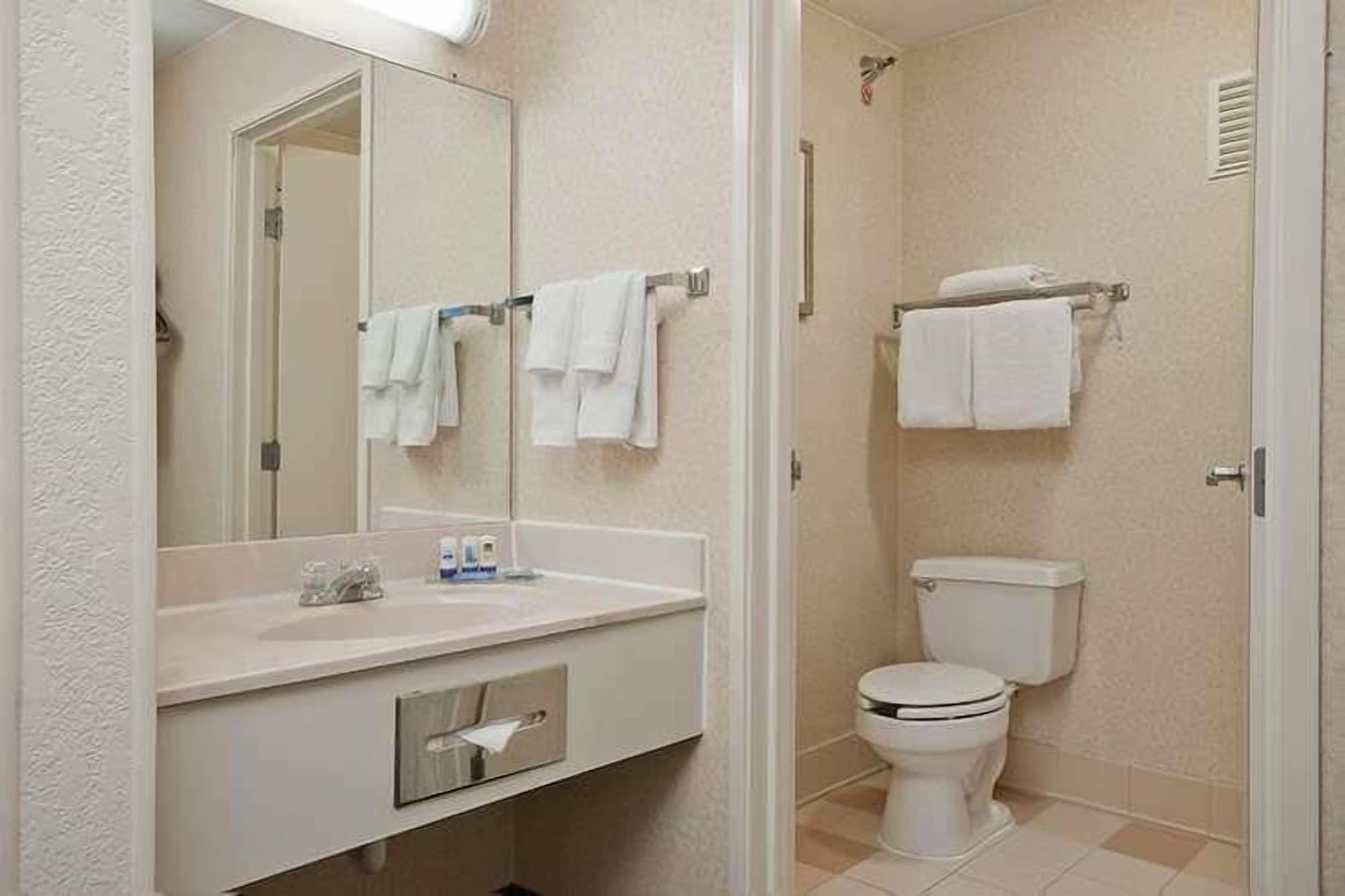 Wingate By Wyndham Sioux City Bagian luar foto