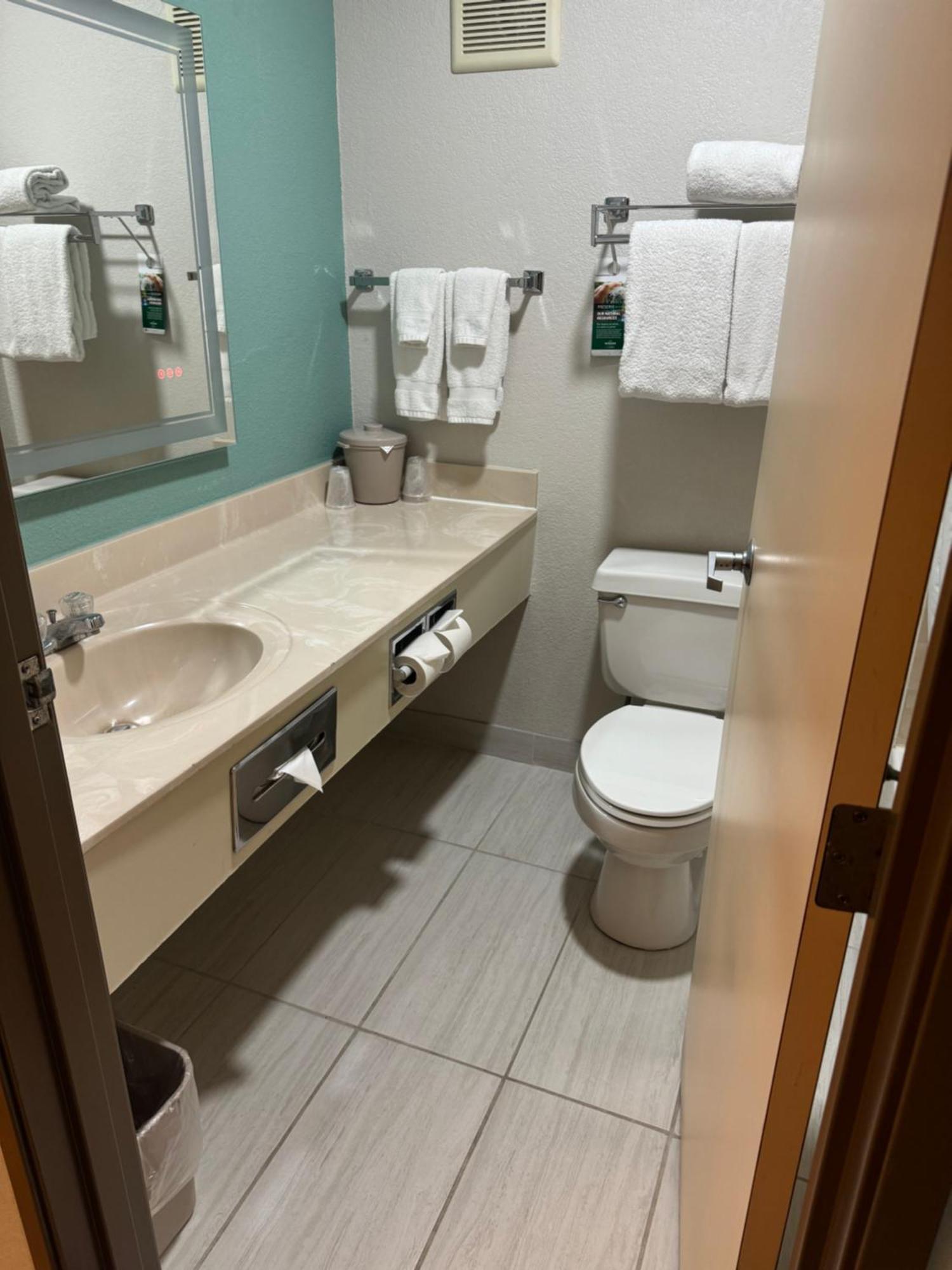 Wingate By Wyndham Sioux City Bagian luar foto