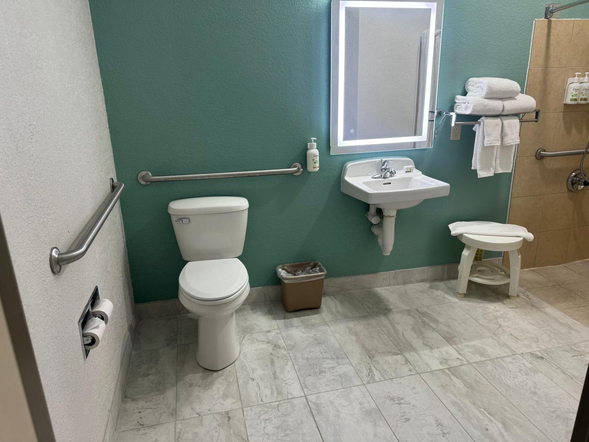 Wingate By Wyndham Sioux City Bagian luar foto